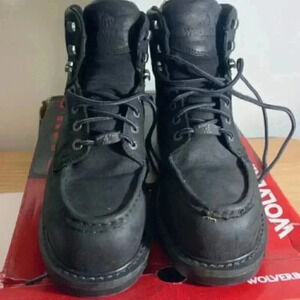 K289. Wolverine Hellcat MOC 6 CM Boots- Black- US 9 Men's